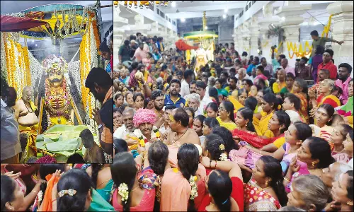 ஆனைமலையில் மாசாணியம்மன் கோவிலில் மகா முனி பூஜை