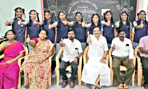 எஸ்.எஸ்.எல்.வி.-டி2 விண்ணில் ஏவுவதை நேரில் காண இஸ்ரோ செல்லும் திருமங்கலம் அரசு பள்ளி மாணவிகள்