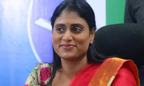 தெலுங்கானாவில் 8 ஆண்டுகளில் 8 ஆயிரம் விவசாயிகள் தற்கொலை- ஒய்.எஸ். ஷர்மிளா குற்றச்சாட்டு