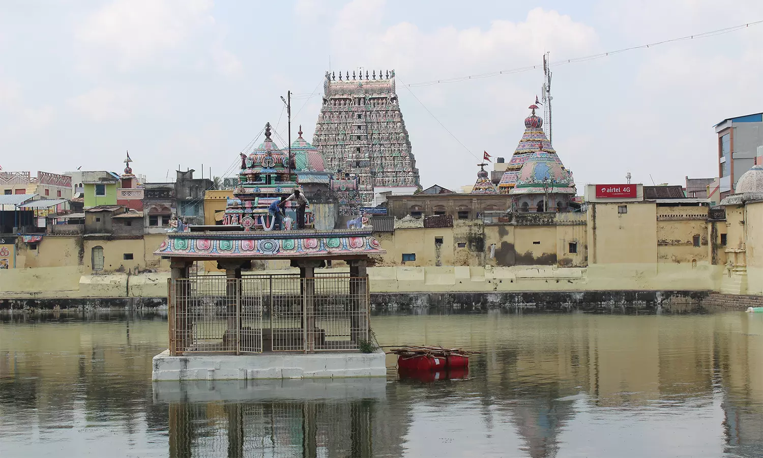 கும்பகோணம் ஆதிகும்பேஸ்வரர் கோவிலுக்கு 250 டன் எடையில் புதிய தேர் வடிவமைப்பு கும்பகோணம் ஆதிகும்பேஸ்வரர் கோவிலுக்கு 250 டன் எடையில் புதிய தேர் வடிவமைப்பு