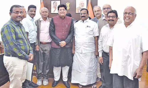 மத்திய மந்திரியுடன் சந்திப்பு