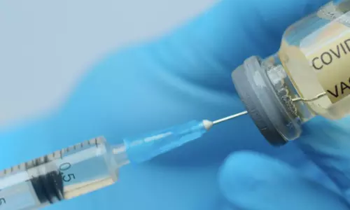 இந்தியாவில் இனி யாருக்கும் கொரோனா தடுப்பூசி தேவையில்லை- இதய நோய் நிபுணர் சொல்கிறார்