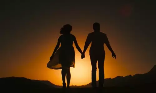 21 வயதுவாலிபருடன் 36 வயது இளம்பெண் எஸ்கேப்