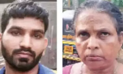 அரசு அலுவலகங்களில் வெடிகுண்டு இருப்பதாக மொட்டை கடிதம் போட்ட தாய்-மகன்