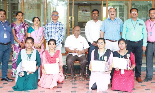 அகில இந்திய செயல்திட்டப் போட்டியில் பி.எஸ்.ஆர். கல்லூரி மாணவிகள் சாதனை