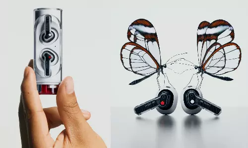 காதலர் தின ஸ்பெஷல் - ஸ்மார்ட்போன், இயர்பட்ஸ்-க்கு விசேஷ சலுகை அறிவித்த நத்திங்!