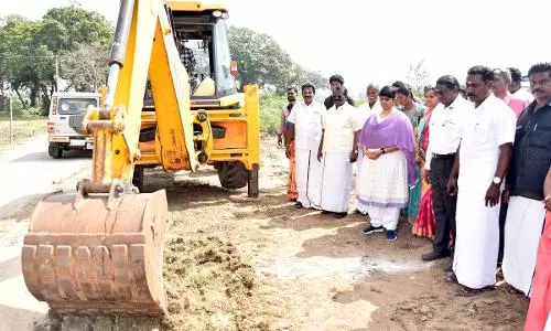 அரியலூர் மாவட்டத்தில் ரூ.8.15 கோடியில் சாலை தரம் உயர்த்துதல் பணிக்கான அடிக்கல் நாட்டு விழா