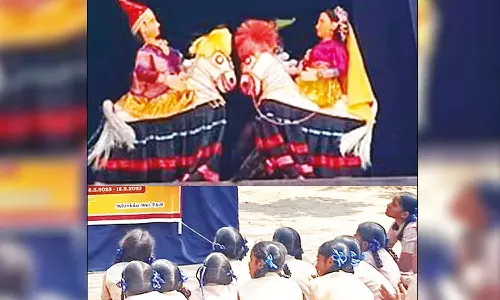 வளரிளம் பெண்களின் பாதுகாப்பு குறித்த பொம்மலாட்ட நிகழ்ச்சி