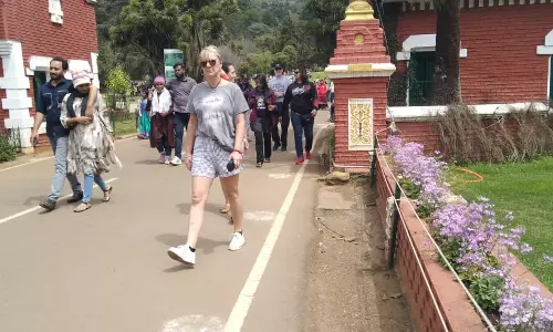 நீலகிரிக்கு வெளிநாட்டு சுற்றுலா பயணிகள் வருகை அதிகரிப்பு