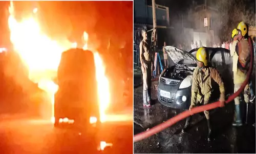 தீப்பிடித்து எரிந்த கார்