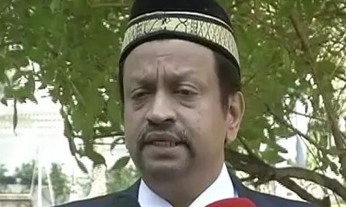 ஹஜ் புனித பயணத்துக்கு மத்திய அரசு சலுகைகள்- பிரதமர் மோடிக்கு அபுபக்கர் பாராட்டு