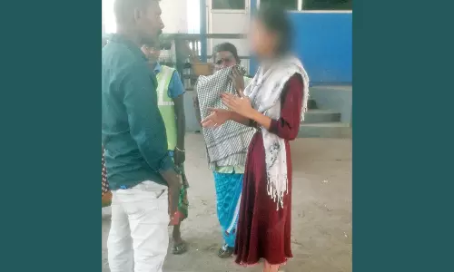 காதல் பிரச்சினையில் கொலை மிரட்டல்- நெல்லை தப்பி வந்த ஐதராபாத் இளம்பெண் சொந்த ஊர் அனுப்பி வைக்குமாறு போலீசாரிடம் கெஞ்சல்