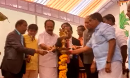 குஜராத்தில் திருவள்ளுவர் சிலை- அமைச்சர் தங்கம் தென்னரசு திறந்து வைத்தார்