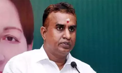 தேர்தல் ஆணையம் முறையாக நடவடிக்கை எடுத்தால் ஈ.வி.கே.எஸ்.இளங்கோவன் தகுதி நீக்கம் செய்யப்படுவார்-  எஸ்.பி.வேலுமணி பேட்டி