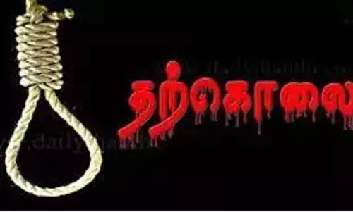 டீ கடை உரிமையாளர் தற்கொலை