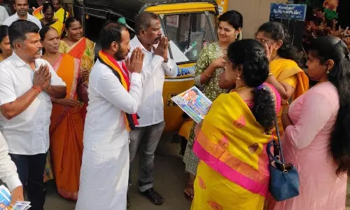 தனியாக பிரசாரம் செய்யும் தே.மு.தி.க.