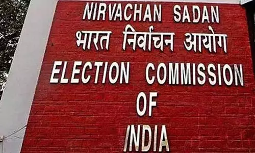 ஈரோடு கிழக்கு தொகுதி இடைத்தேர்தலில் முறைகேடு - தேர்தல் ஆணையத்தில் சி.வி.சண்முகம் புகார்