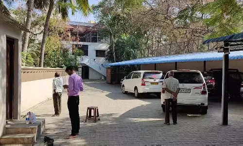 வேலூர், குடியாத்தத்தில் அம்பாலால் நிறுவன அலுவலகம், வீடுகளில் வருமான வரி சோதனை