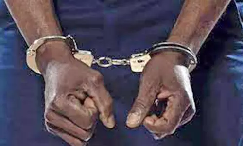 தஞ்சையில், ஆன்லைன் லாட்டரி விற்ற 2 பேர் கைது