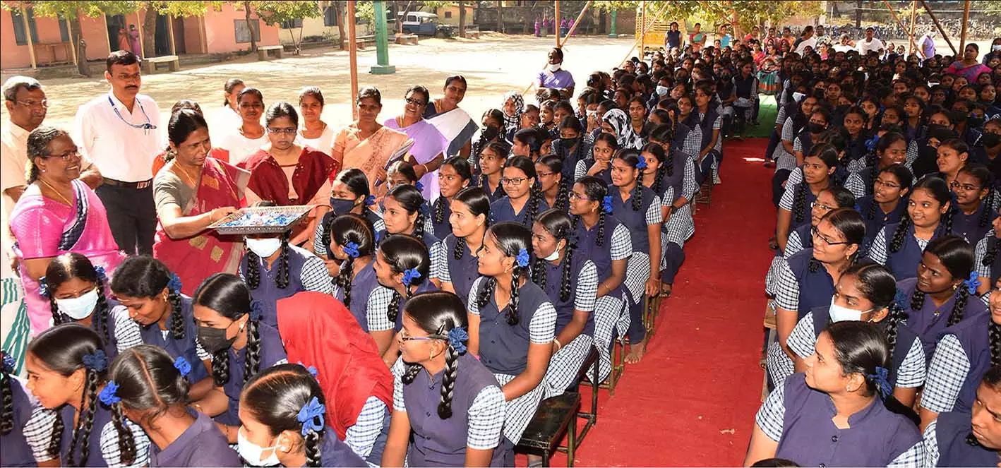 5.15 லட்சம் குழந்தைகளுக்கு குடற்புழு நீக்க மாத்திரை 5.15 லட்சம் குழந்தைகளுக்கு குடற்புழு நீக்க மாத்திரை