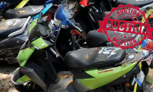 திருப்பூா் மாவட்ட காவல் துறையால் பயன்படுத்தப்பட்ட 17 வாகனங்கள் ஏலம் 27-ந்தேதி நடக்கிறது