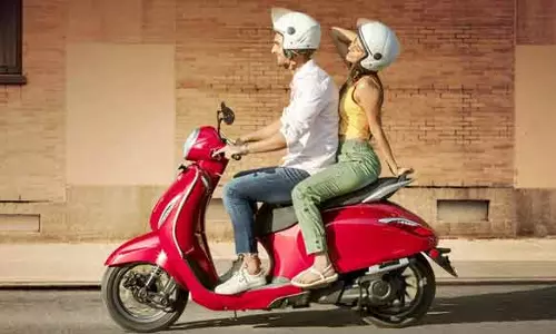 அதிக ரேன்ஜ் கொண்ட புதிய பஜாஜ் செட்டாக் - விரைவில் வெளியீடு