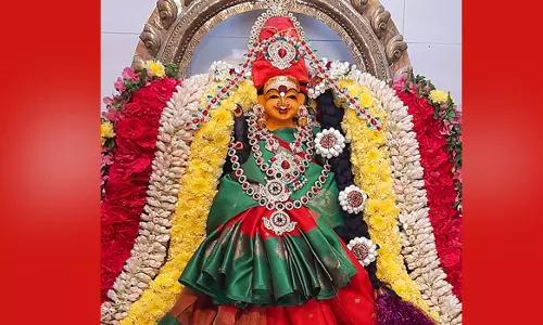 திருச்செங்கோடு குஞ்சு மாரியம்மன் கோவிலில் சுமங்கலி பூஜை