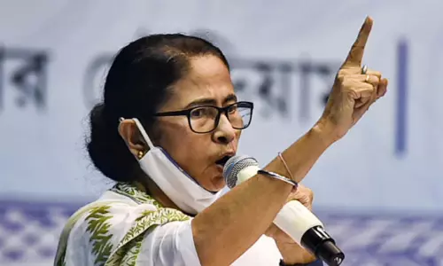 பிபிசி அலுவலக சோதனை மிகவும் துரதிர்ஷ்டவசமானது - மம்தா பானர்ஜி