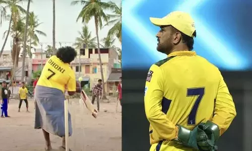 தோனி விளையாடிய பேட்டை பரிசாக பெற்ற யோகிபாபு