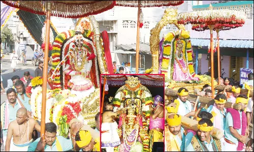 ஜெகன் மோகினி அலங்காரத்தில் கல்யாண வெங்கடேஸ்வரர் உலா: இரவு கருடசேவை நடந்தது