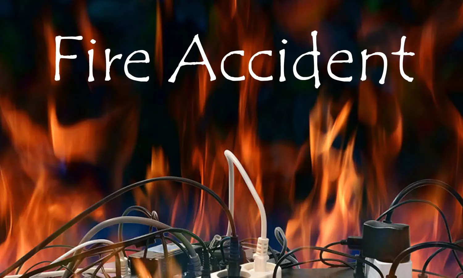 திருமண மண்டபத்தில் நடைபெற்ற கருத்தரங்கில் திடீர் தீ விபத்து- மாணவிகள் அலறி அடித்து ஒட்டம்