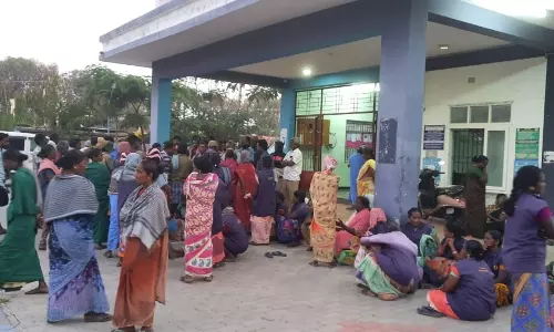 நகராட்சி தூய்மைப் பணியாளர்கள் போராட்டம்