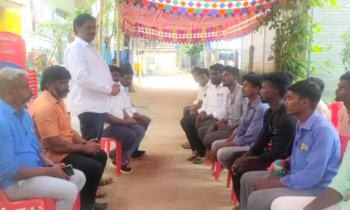 வி.சி.க. தலைவர் திருமாவளவன் மீதுஅவதூறு பரப்பும் நபர்களை கண்டித்து கண்டன ஆர்ப்பாட்டம்:ஆலோசனைக் கூட்டத்தில் தீர்மானம்