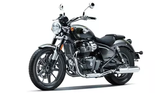 இந்தியாவில் ராயல் என்பீல்டு சூப்பர் மீடியோர் 650 வினியோகம் துவக்கம்