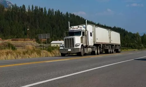 பல்கேரியாவில் சோகம் - சரக்கு லாரி கண்டெய்னரில் 18 ஆப்கானிய அகதிகள் பிணமாக மீட்பு