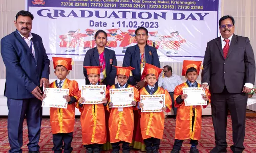 பட்டமளிப்பு விழா