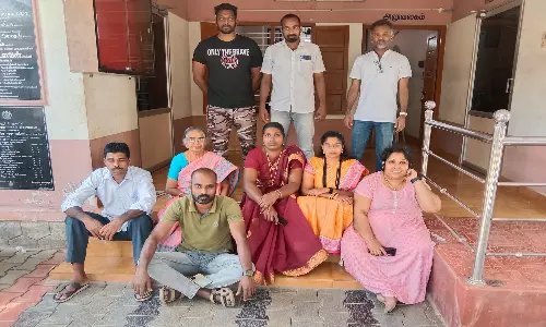 நெய்யூர் பேரூராட்சியில் இன்றும் அனைத்து கட்சி கவுன்சிலர்கள் உள்ளிருப்பு போராட்டம்