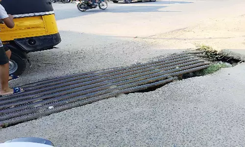 செங்கம் காக்கங்கரை விநாயகர் கோவில் முன்பு சேதமடைந்த கம்பிகள் புதிதாக அமைக்க வேண்டும்