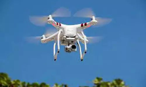 தொரப்பள்ளி பகுதியில் முகாமிட்டுள்ள காட்டு யானை டிரோன் மூலம் கண்காணிப்பு