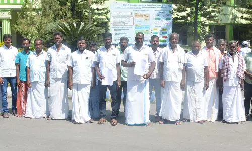 தனியார் நிறுவனத்தினர் மீது கிராம மக்கள் புகார்