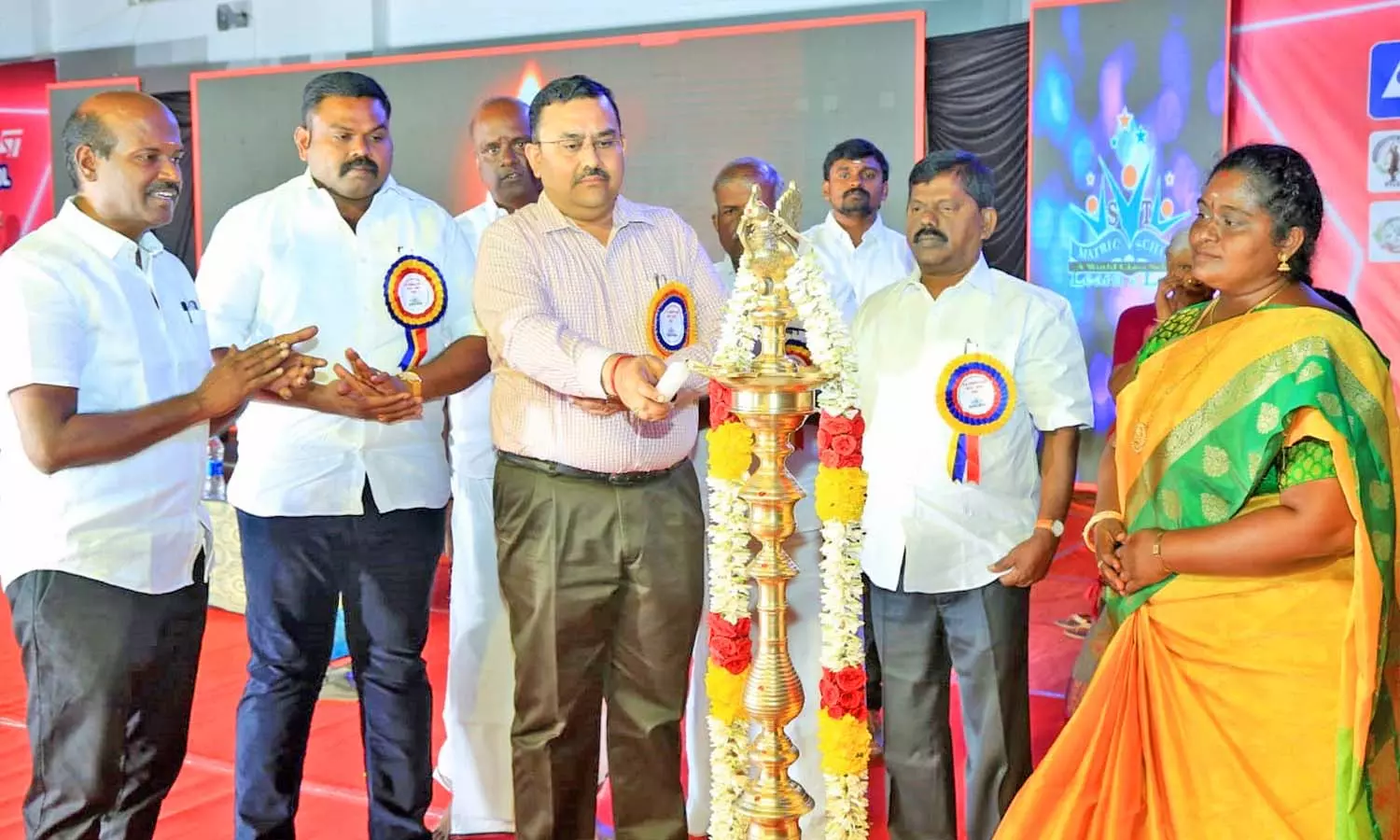 வாசுதேவநல்லூர் எஸ்.தங்கப்பழம் மெட்ரிக் பள்ளி ஆண்டு விழா வாசுதேவநல்லூர் எஸ்.தங்கப்பழம் மெட்ரிக் பள்ளி ஆண்டு விழா