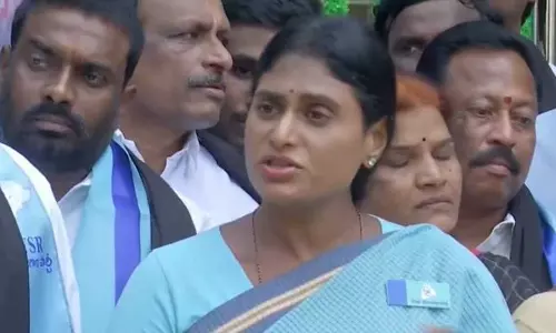 இந்தியாவின் ஆப்கானிஸ்தான் தெலுங்கானா, தலிபான் சந்திரசேகரராவ் - ஷர்மிளா கடும் தாக்கு