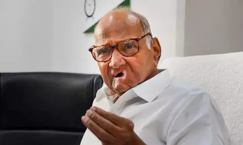 சிவசேனா சின்னம் தொடர்பான சர்ச்சையில் தலையிட விரும்பவில்லை: சரத்பவார்