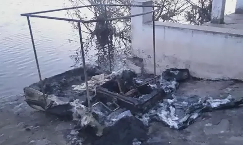 சமூகவிரோதிகளின் கூடாரமாக மாறி வரும் ஊசுடு ஏரி