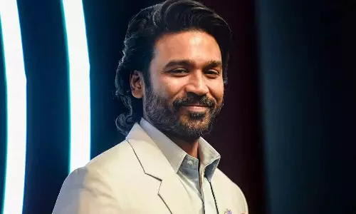 புது வீட்டில் குடியேறிய நடிகர் தனுஷ்