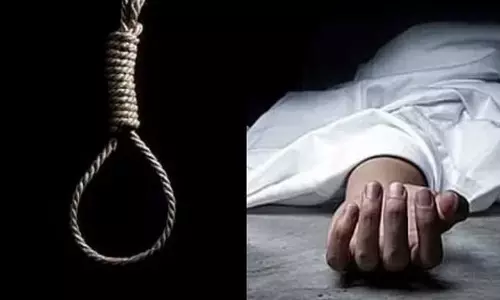 சலவை தொழிலாளி தூக்கிட்டு தற்கொலை