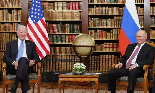 அமெரிக்காவுடனான அணு ஆயுத ஒப்பந்தத்தில் இருந்து தற்காலிகமாக வெளியேறியது ரஷியா