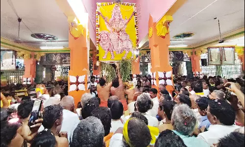 திண்டுக்கல் கோட்டை மாரியம்மன் கோவிலில் மாசித்திருவிழா கொடியேற்றம்