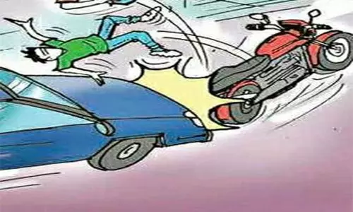 வாகனம் மோதி வடமாநில வாலிபர் பலி