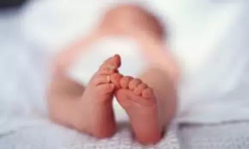 கடலூர் அருகே சோகம் :சுடு தண்ணீரில் விழுந்த 2 வயது ஆண் குழந்தை பரிதாப சாவு